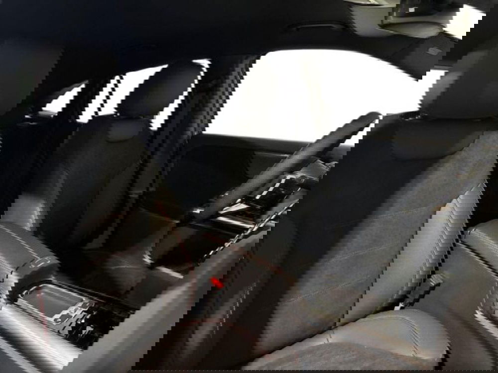 Mercedes-Benz GLA SUV nuova a Bologna (16)