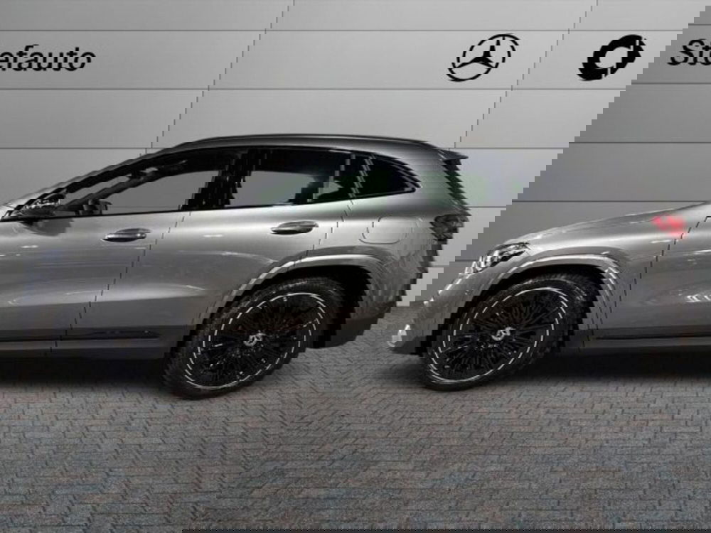 Mercedes-Benz GLA SUV nuova a Bologna (3)