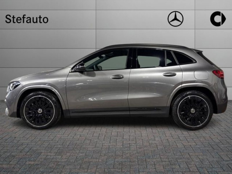 Mercedes-Benz GLA SUV nuova a Bologna (3)