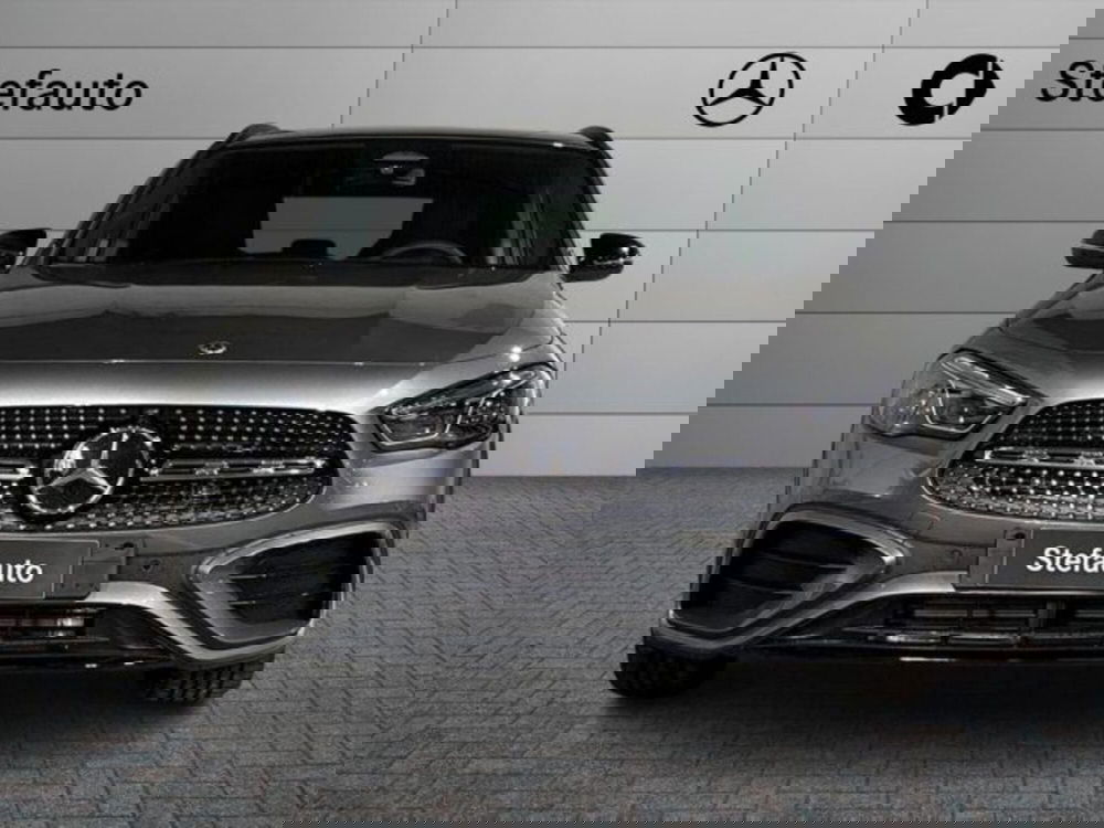 Mercedes-Benz GLA SUV nuova a Bologna (4)