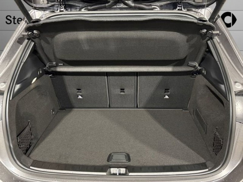 Mercedes-Benz GLA SUV nuova a Bologna (7)