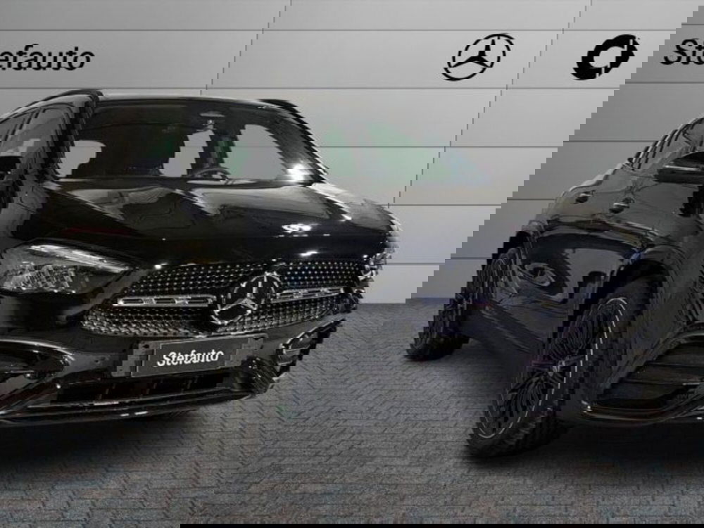 Mercedes-Benz GLA SUV nuova a Bologna