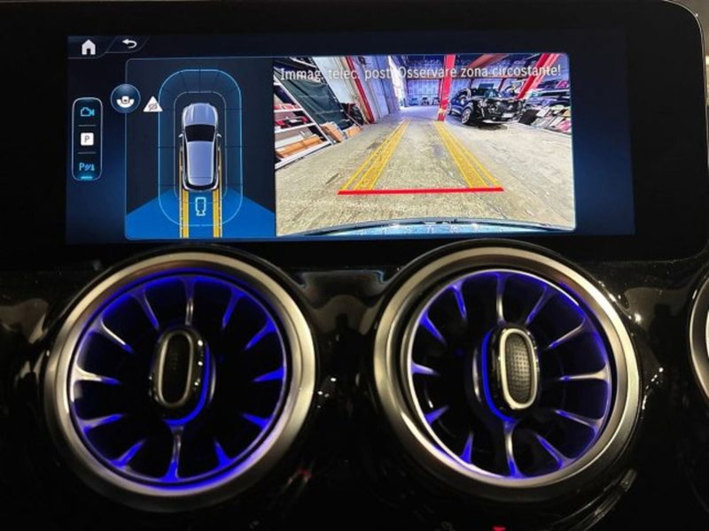 Mercedes-Benz GLA SUV nuova a Bologna (12)