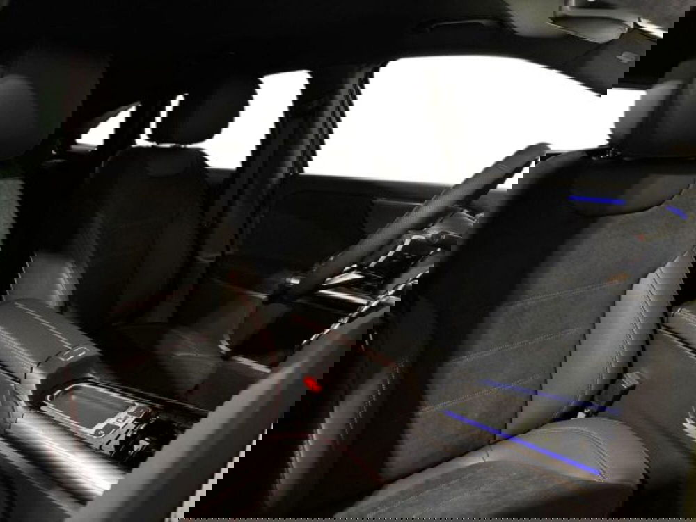 Mercedes-Benz GLA SUV nuova a Bologna (16)