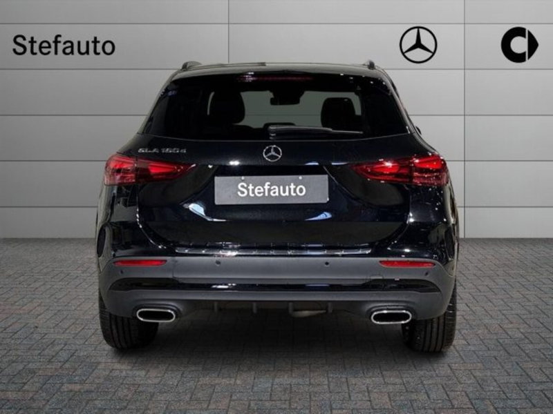 Mercedes-Benz GLA SUV nuova a Bologna (6)