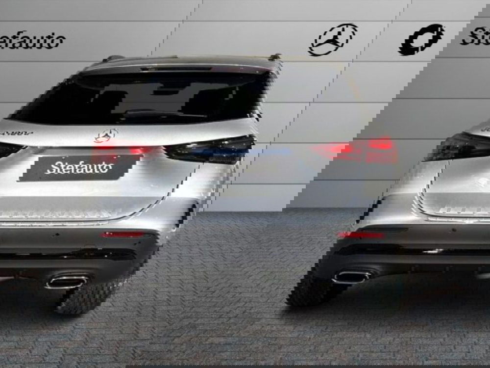 Mercedes-Benz GLA SUV nuova a Bologna (6)