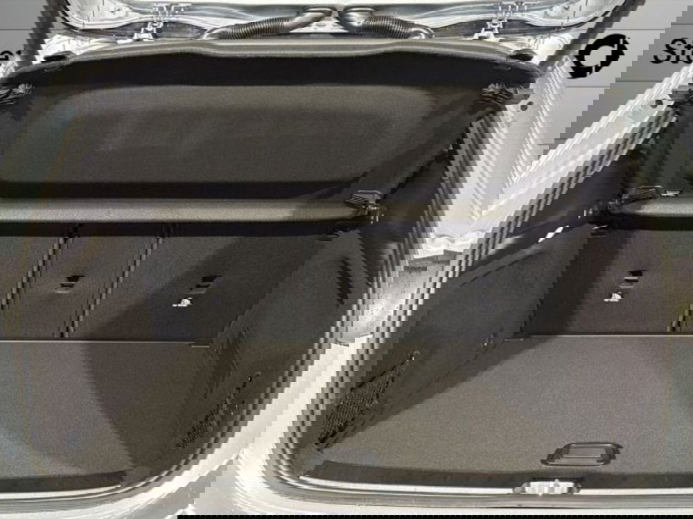 Mercedes-Benz GLA SUV nuova a Bologna (7)