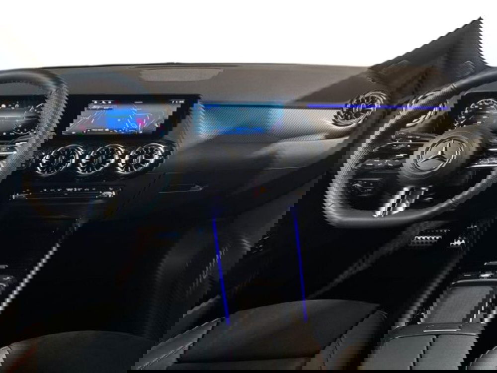 Mercedes-Benz GLA SUV nuova a Bologna (13)