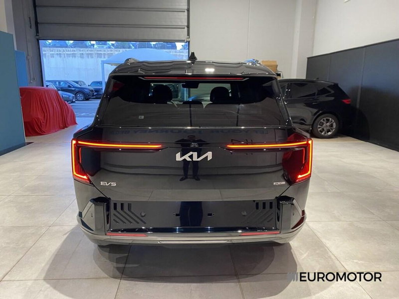 Kia EV5 nuova a Bari (10)