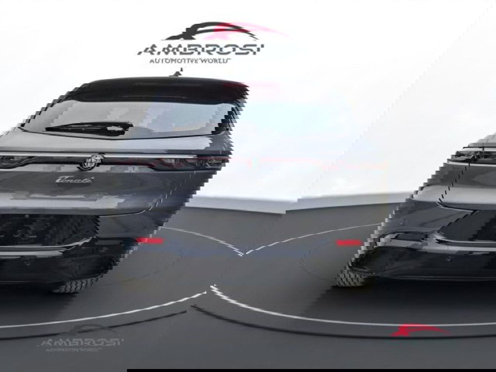 Alfa Romeo Tonale nuova a Perugia (8)