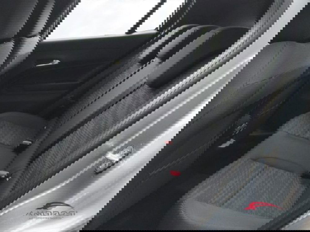 Jeep Avenger nuova a Perugia (11)