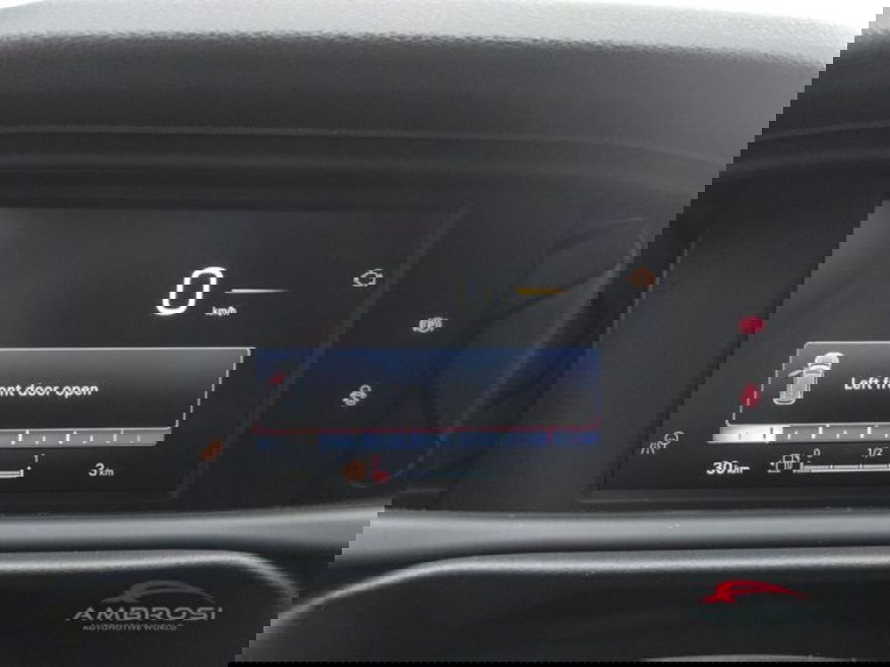 Jeep Avenger nuova a Perugia (13)