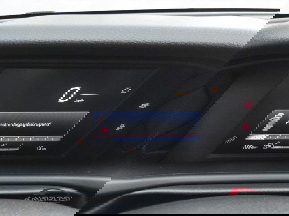 Jeep Avenger nuova a Perugia (13)