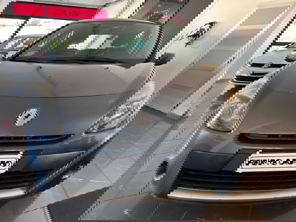 Renault Clio usata a Firenze (8)