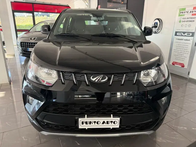 Mahindra KUV100 usata a Firenze