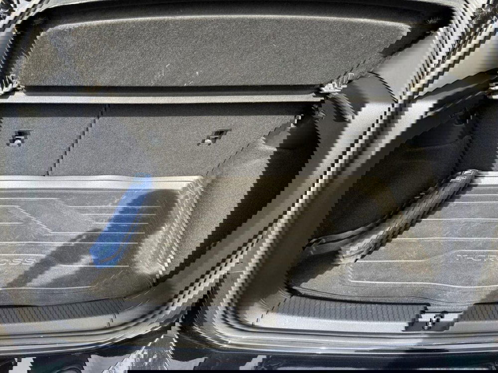 Volkswagen T-Cross usata a Ravenna (11)