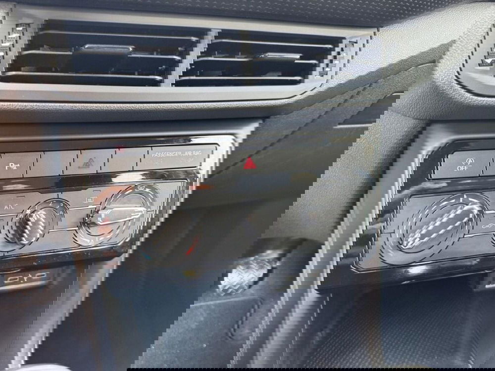 Volkswagen T-Cross usata a Ravenna (15)