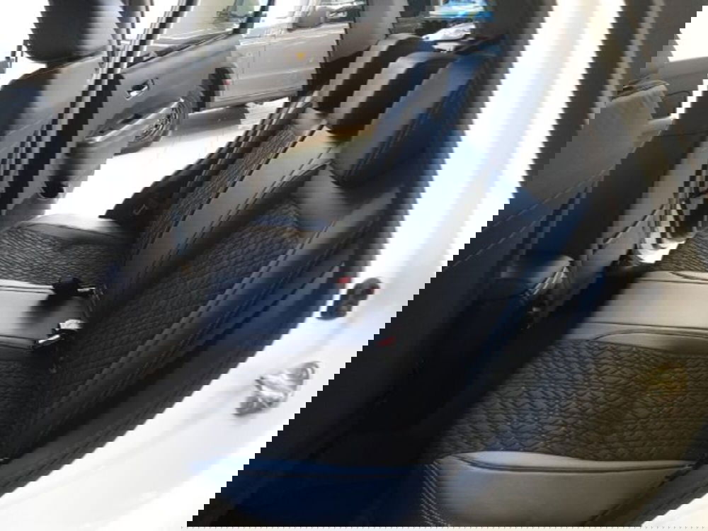 Suzuki Vitara nuova a Reggio Emilia (15)