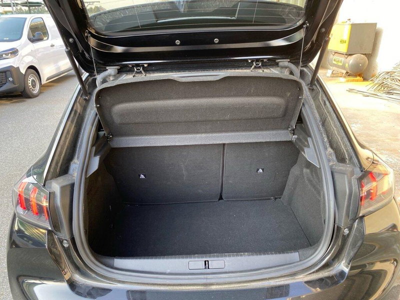 Peugeot 208 usata a Torino (9)