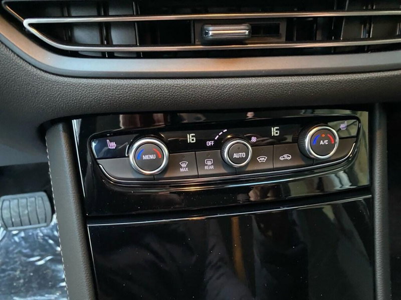 Opel Grandland nuova a Torino (11)