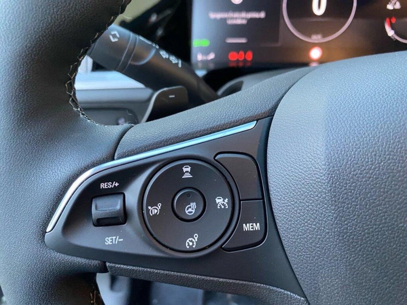 Opel Grandland nuova a Torino (12)