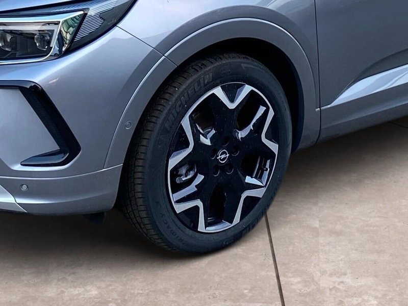 Opel Grandland nuova a Torino (15)