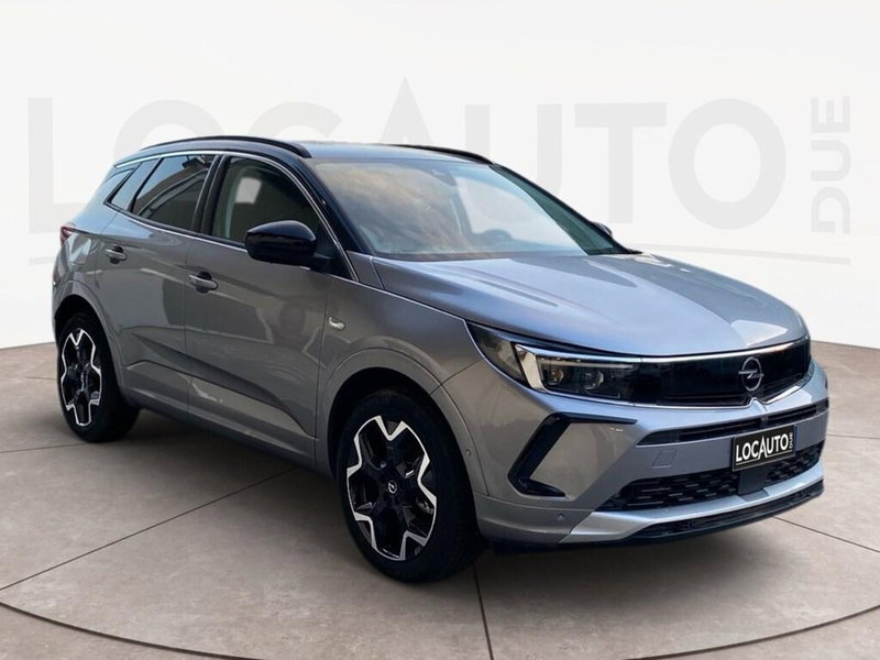 Opel Grandland nuova a Torino (3)