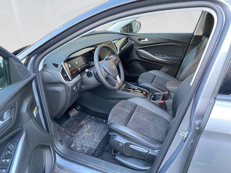 Opel Grandland nuova a Torino (7)