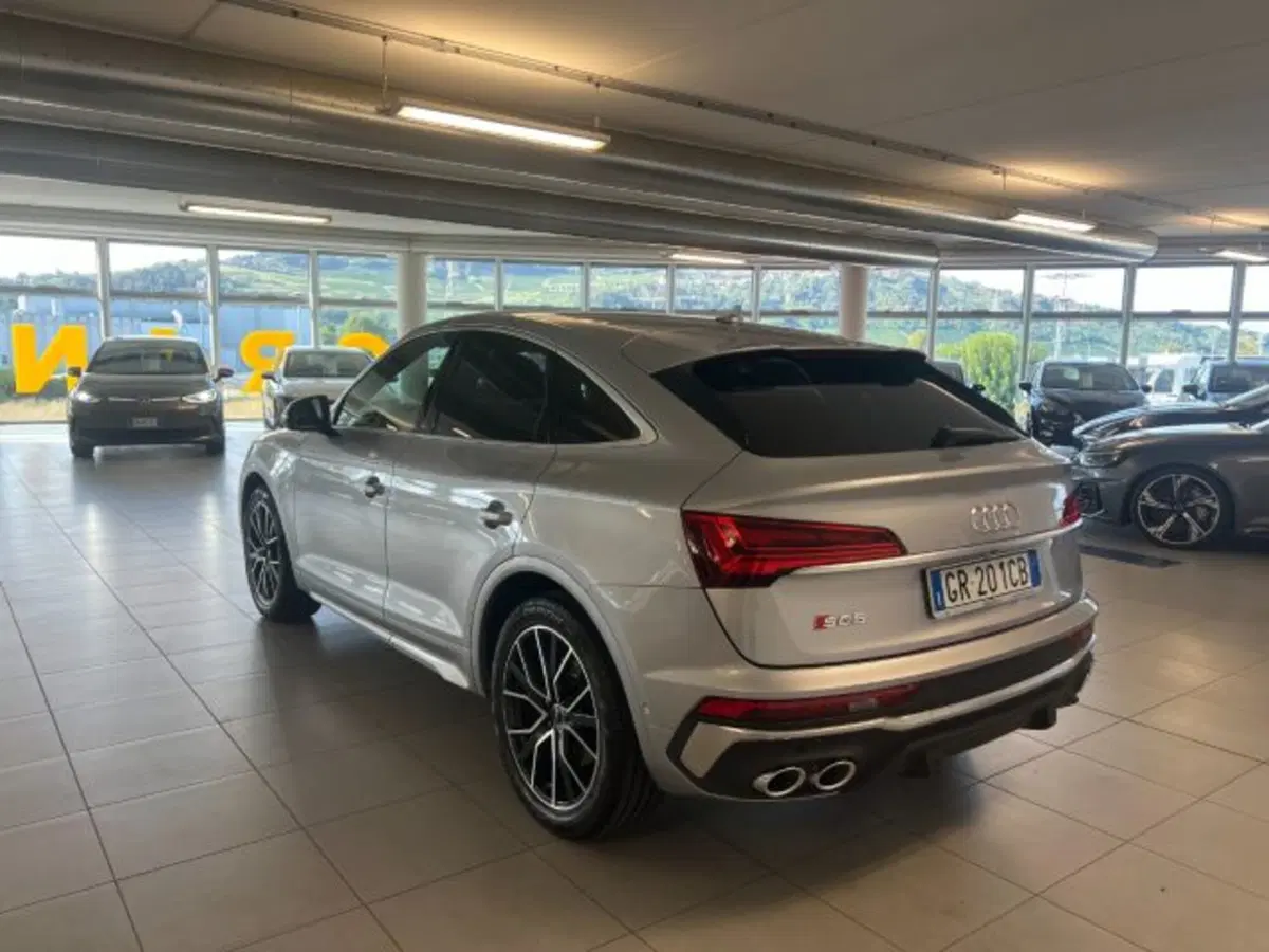 Audi SQ5 Sportback usata a Cuneo (7)