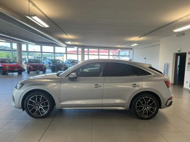 Audi SQ5 Sportback usata a Cuneo (8)