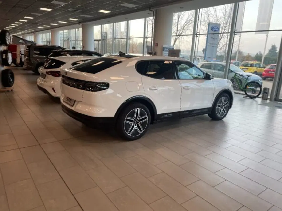 Ford Capri nuova a Cuneo (5)