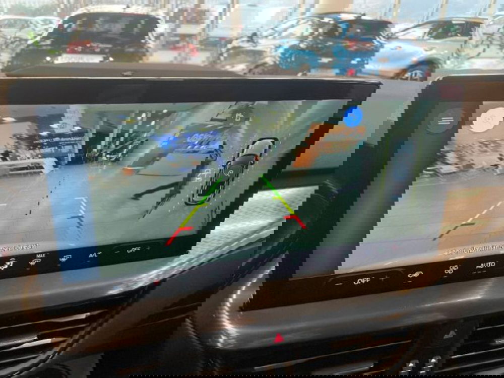 Ford Kuga nuova a Cuneo (11)