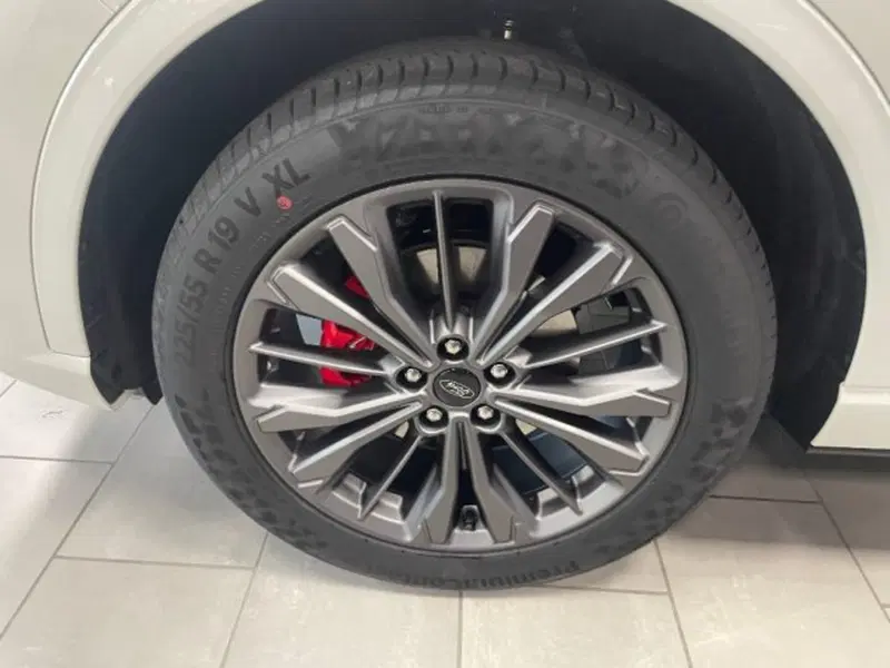 Ford Kuga nuova a Cuneo (17)