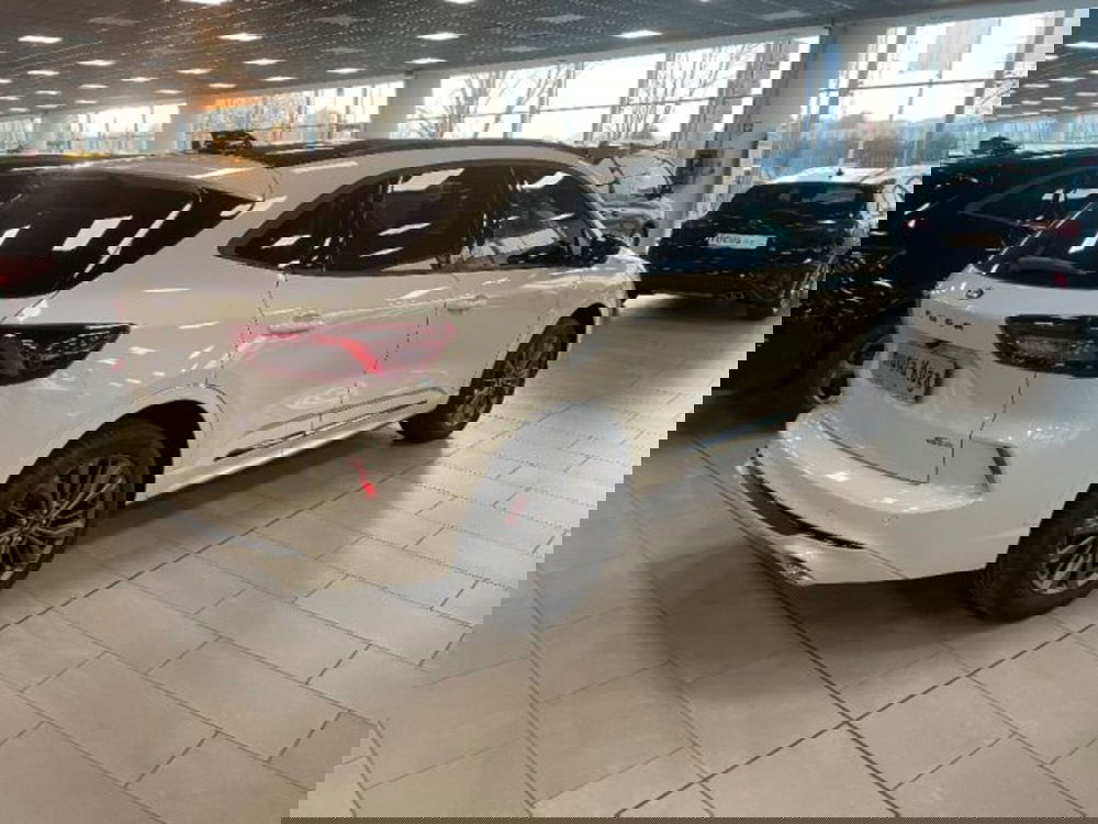 Ford Kuga nuova a Cuneo (4)