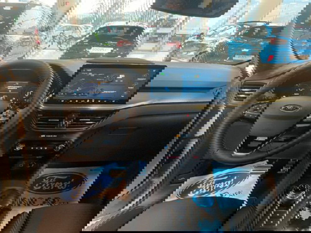 Ford Kuga nuova a Cuneo (7)