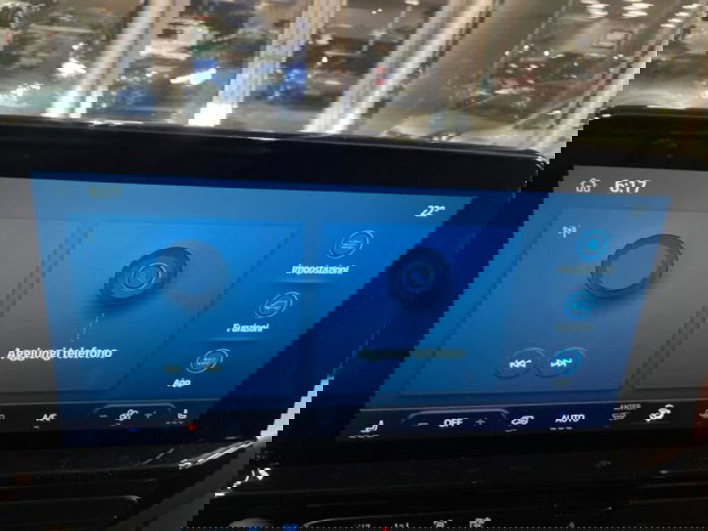 Ford Tourneo Custom nuova a Cuneo (14)