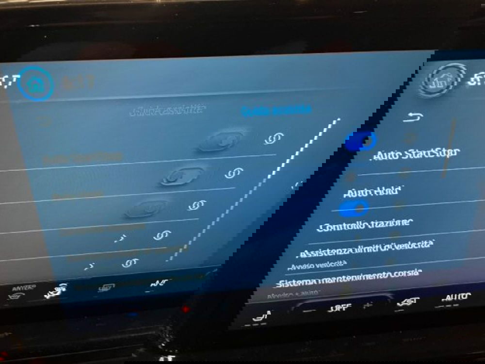 Ford Tourneo Custom nuova a Cuneo (15)