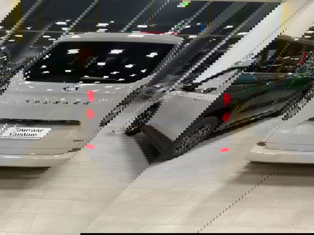 Ford Tourneo Custom nuova a Cuneo (6)