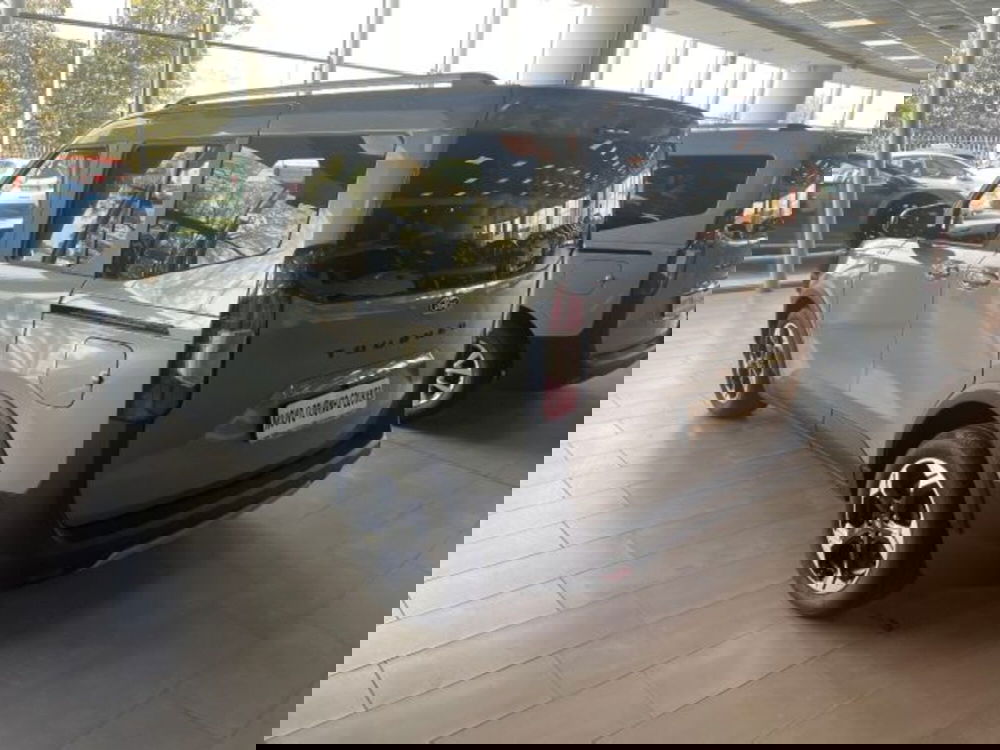 Ford Tourneo Courier nuova a Cuneo (4)