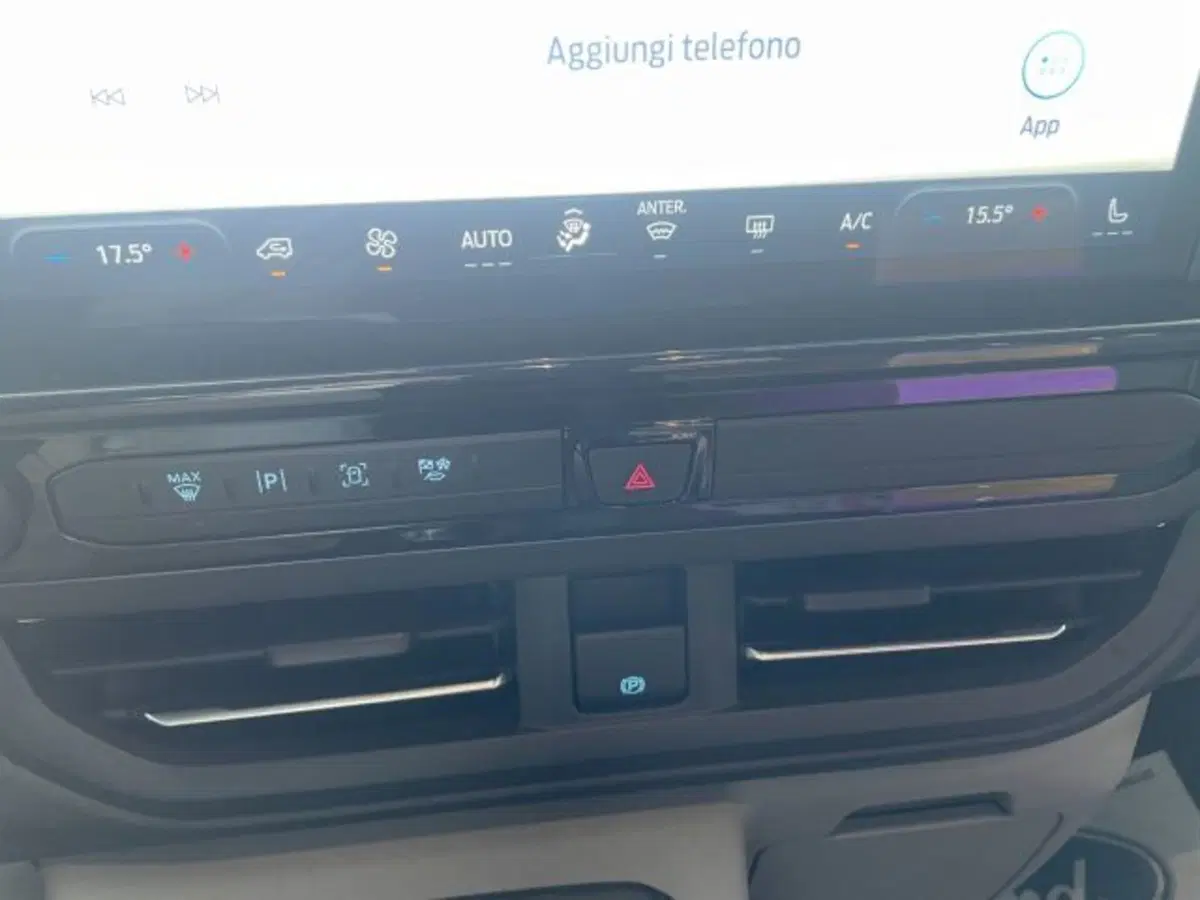 Ford Tourneo Custom nuova a Cuneo (13)