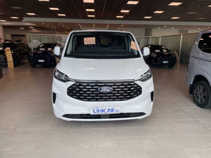 Ford Tourneo Custom nuova a Cuneo (3)