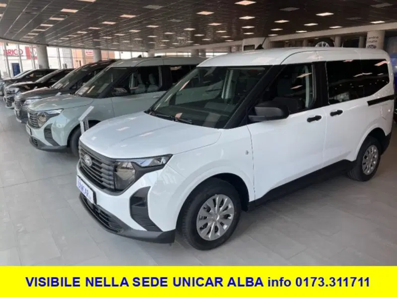 Ford Transit Courier nuova a Cuneo