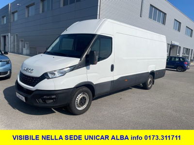 Iveco Daily Furgone 35S16HV 2.3 HPT PLM-TA Furgone del 2021 usata a Alba