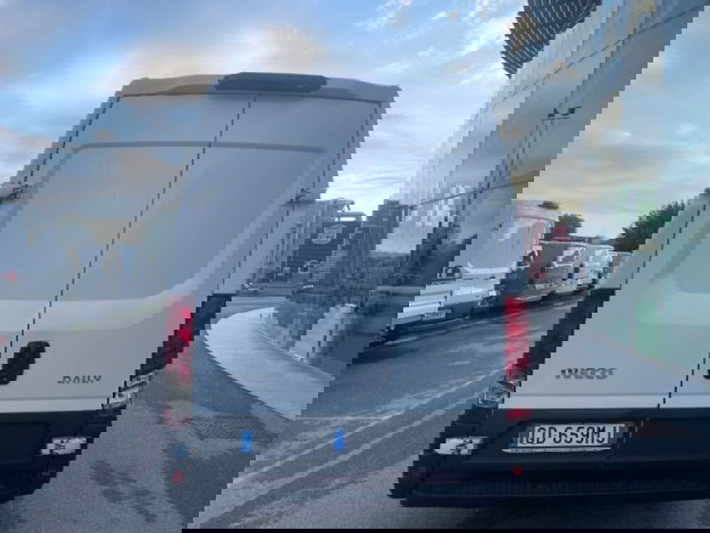 Iveco Daily Furgone usata a Cuneo (6)