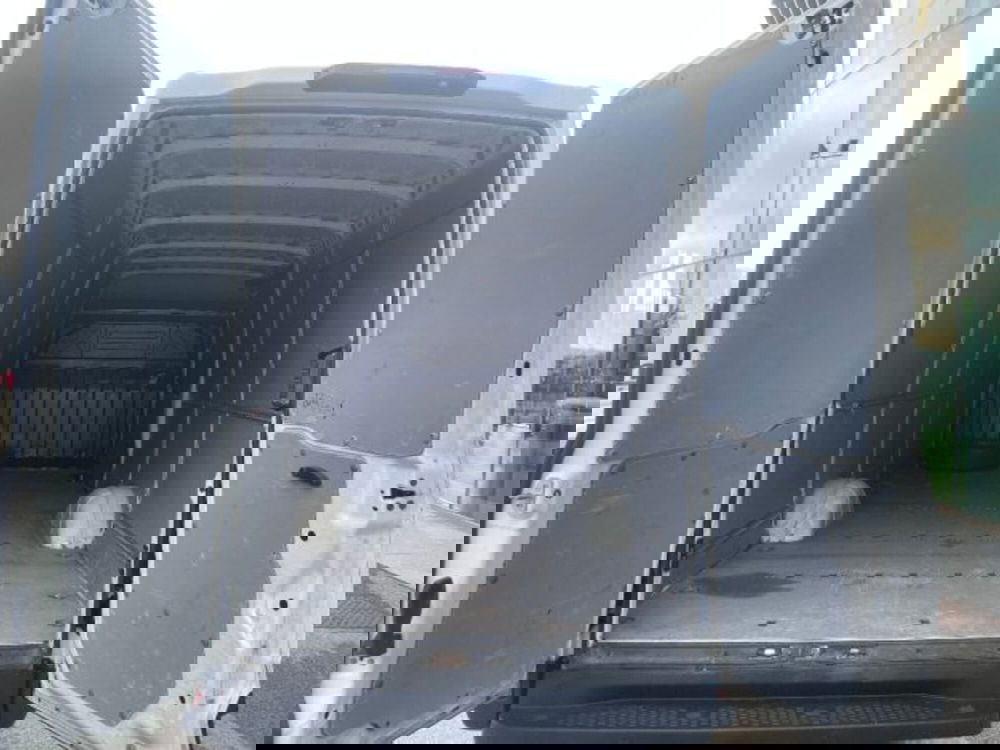 Iveco Daily Furgone usata a Cuneo (7)