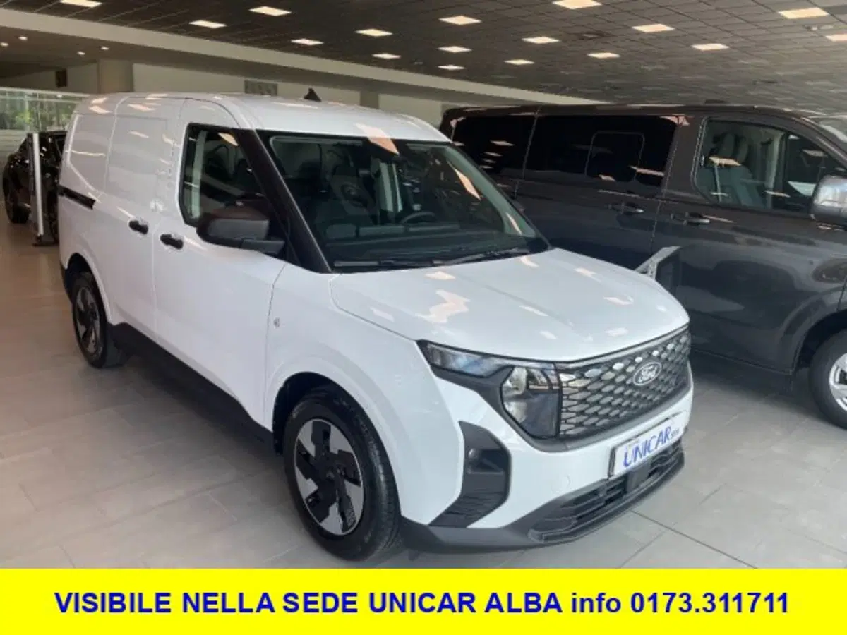 Ford E-Transit Custom  nuova a Cuneo (2)