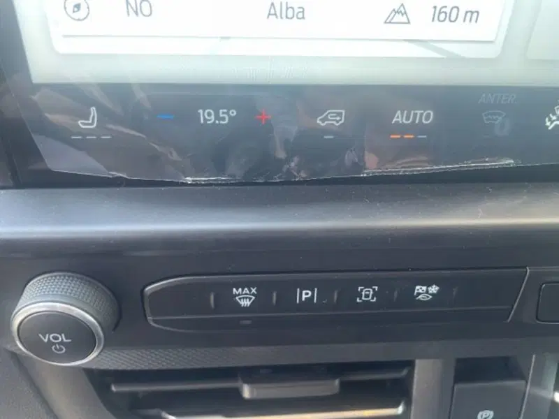Ford Transit Custom Furgone nuova a Cuneo (16)