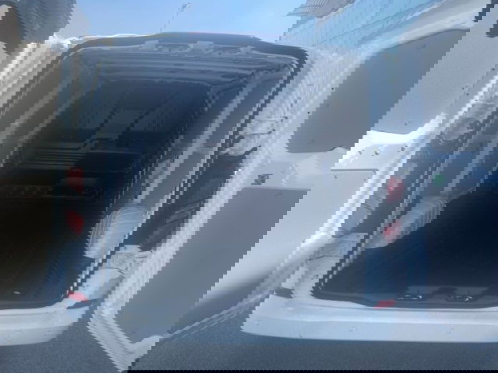 Ford Transit Custom Furgone nuova a Cuneo (6)