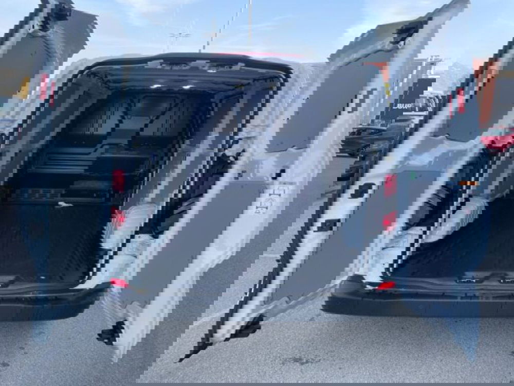 Ford Transit Custom Furgone nuova a Cuneo (7)