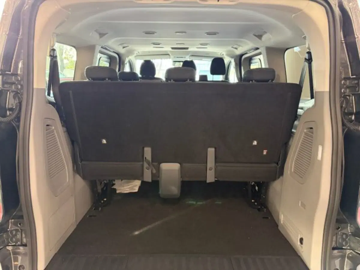 Ford Transit Custom Furgone nuova a Cuneo (8)